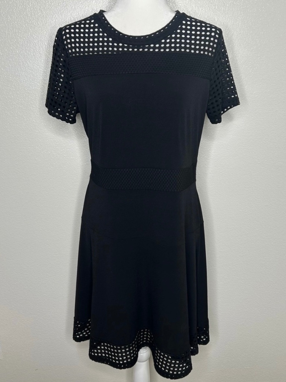 MICHAEL Michael Kors Black Fit & Flare Stretch Dress Lasercut Trim Size L EUC